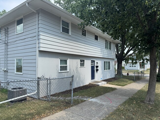 Building Photo - 5856 Washburn Ave S