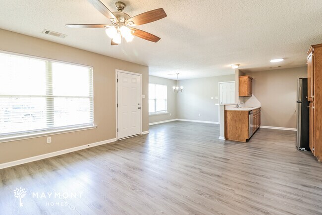 Building Photo - 910 James Madison Dr