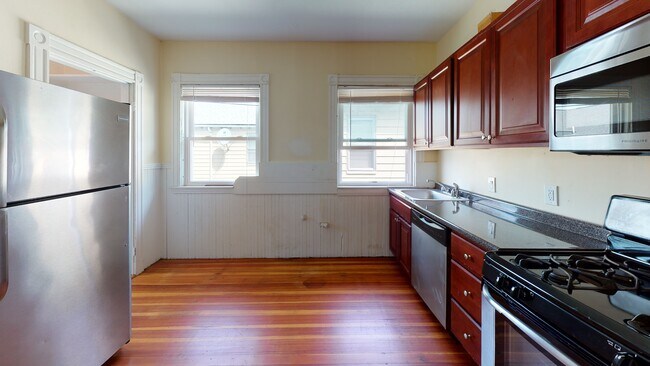 Building Photo - 35 Allston St