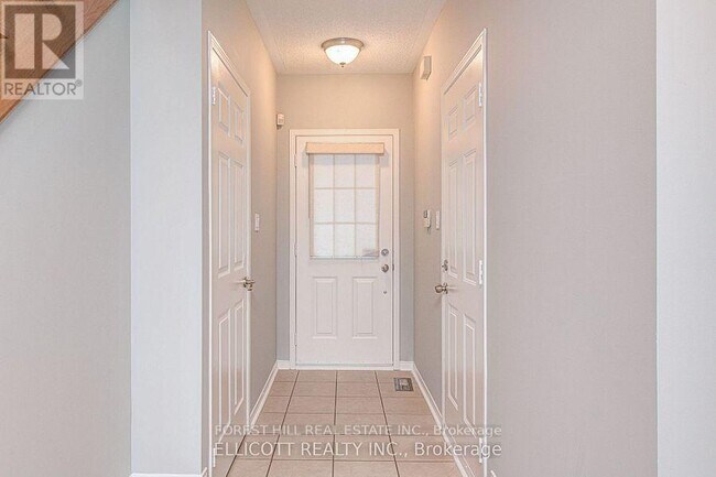 Building Photo - 18 San Gabriele Pl