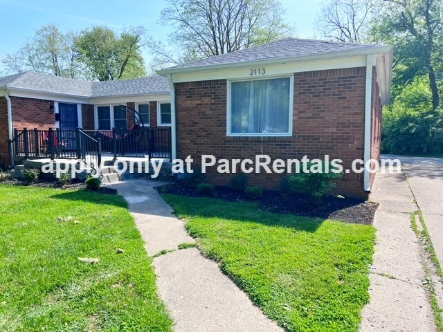 Foto principal - 2113 KESSLER BOULEVARD NORTH DRIVE