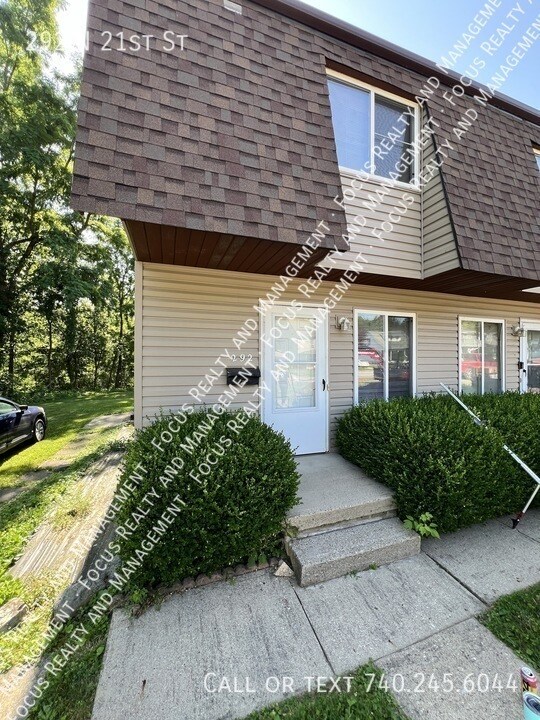 Foto principal - 292 N 21st St