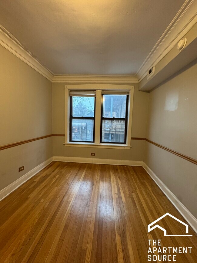Foto del edificio - 4607 N Western Ave