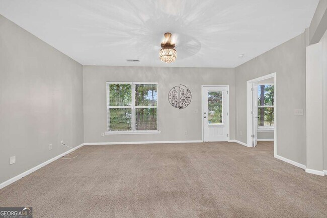 Foto del edificio - 1250 Image Ives Dr