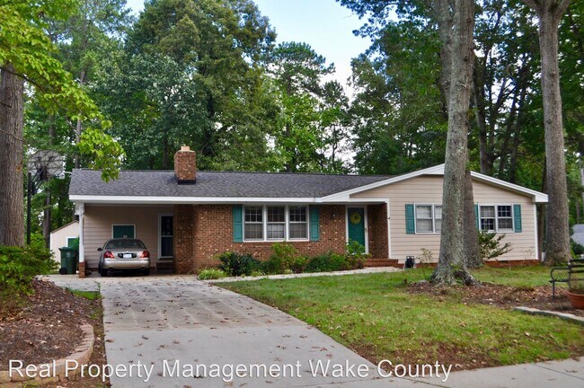 Foto del edificio - 4 br, 2 bath House - 800 Kingswood Drive