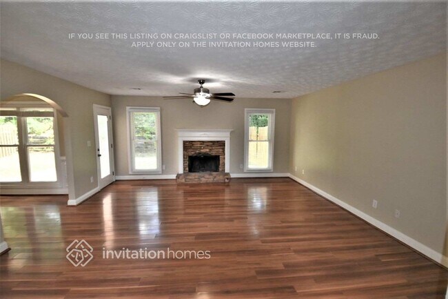 Foto del edificio - 3929 Duncan Ives Dr