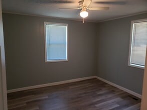 Building Photo - 941 Brewton Lovett Rd