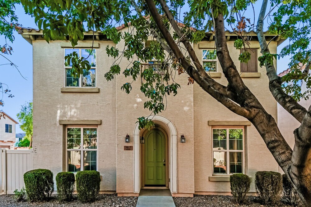 Primary Photo - 3617 S Winter Ln