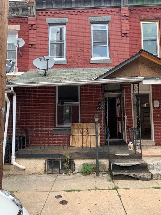 3 bed one bath near U. science - 3 bed one bath near U. science