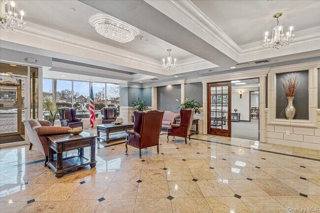 Foto del edificio - 242 Maple Ave