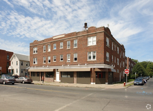 Building Photo - 2020 Park