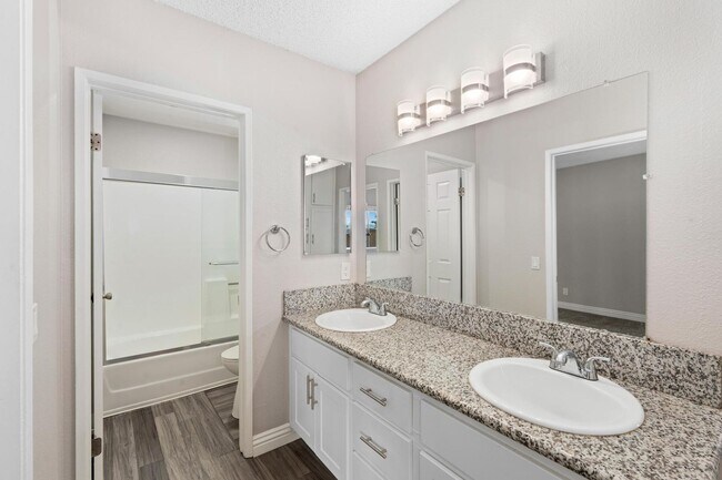 Interior Photo - Campus Village Apartments