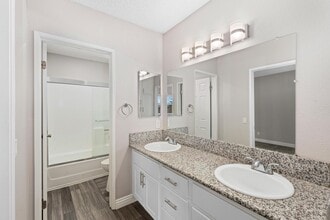 Interior Photo - Campus Village Apartments