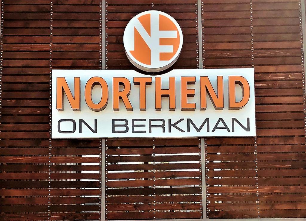 Foto principal - 6509 Berkman Dr