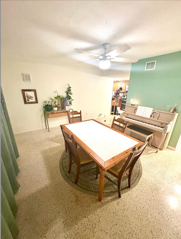 Building Photo - 10595 104th Ave