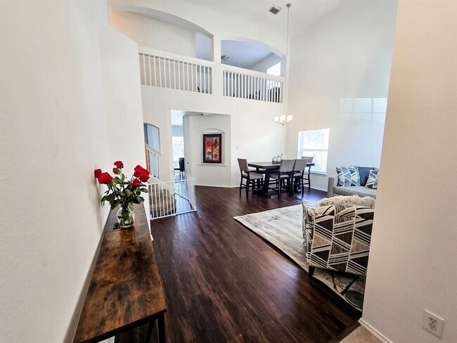 Foto del edificio - 32347 Hunter Park Ct