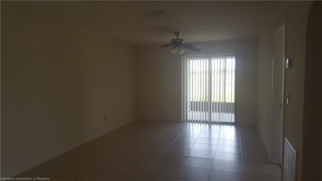 Building Photo - 453 Flamingo Rd NE