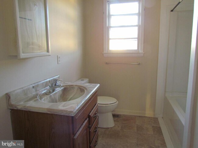 Building Photo - 44868 Blake Creek Rd