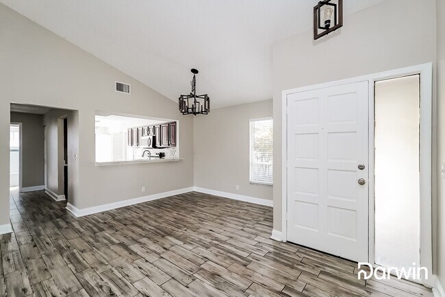 Building Photo - 1019 Ridgefield Dr, Valrico, FL 33594