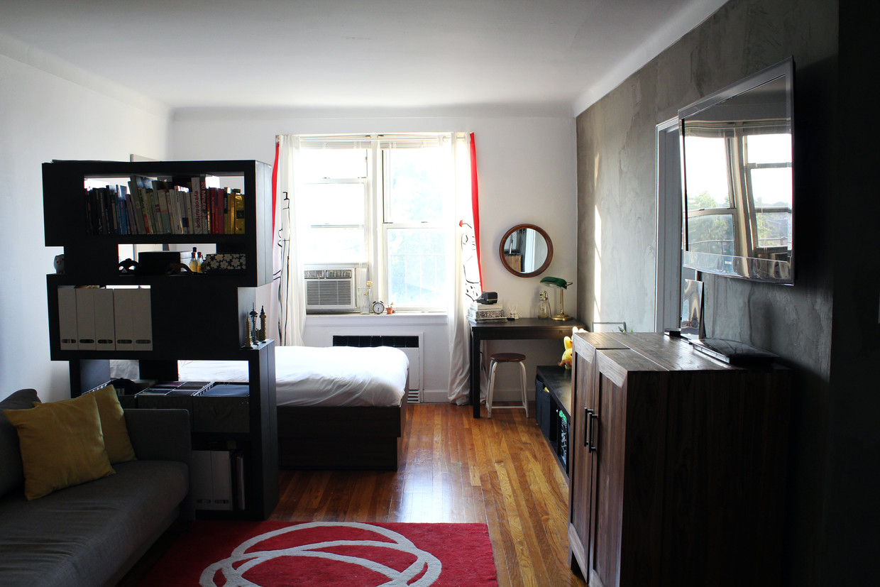 En general - 110-20 71st Ave