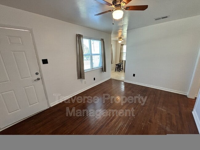 Foto del edificio - 2645 Canberra Ct