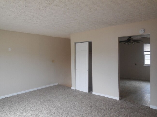 Photo - First Floor Apartment in Collinsville!
