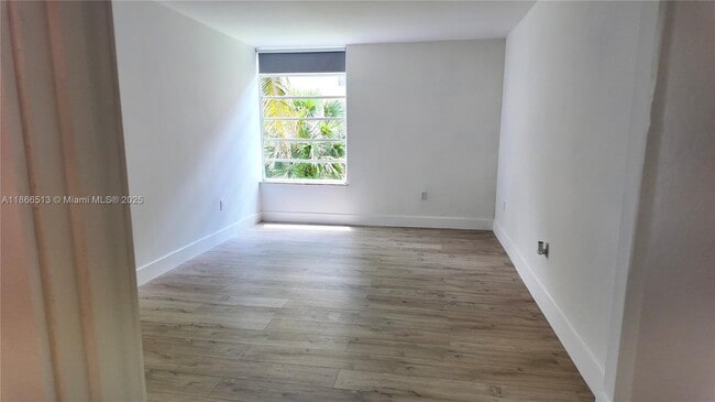 Building Photo - 840 NW 87th Ave