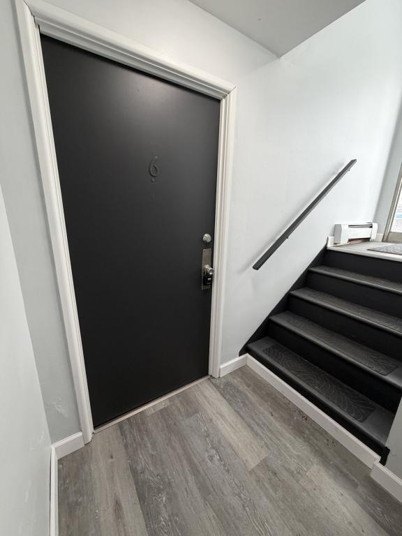 Building Photo - 27 Wayne St SE