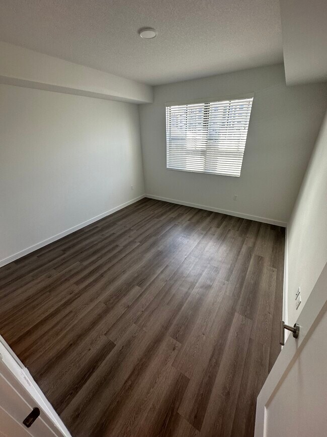 Foto del edificio - 9880 NW 137th St