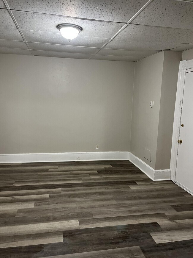 Foto del edificio - 1803 S 6th St