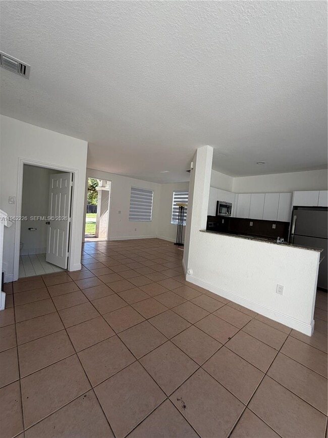 Building Photo - 24532 SW 110th Ave