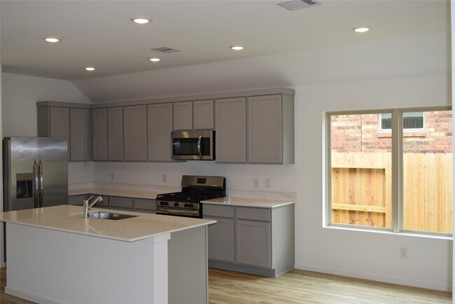 Foto del edificio - 27223 Henley Rdg Dr