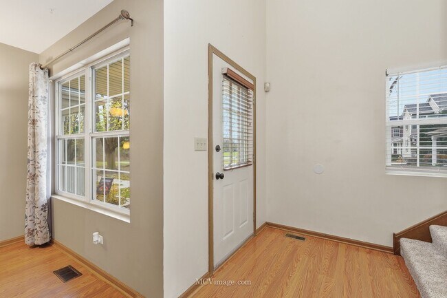 Foto del edificio - 2175 Dalewood Ct