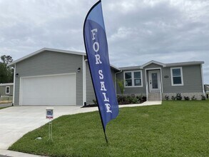 Building Photo - 3006 SW 108th St