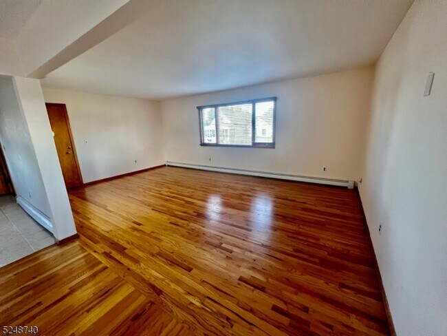 Foto del edificio - 151 Prospect St