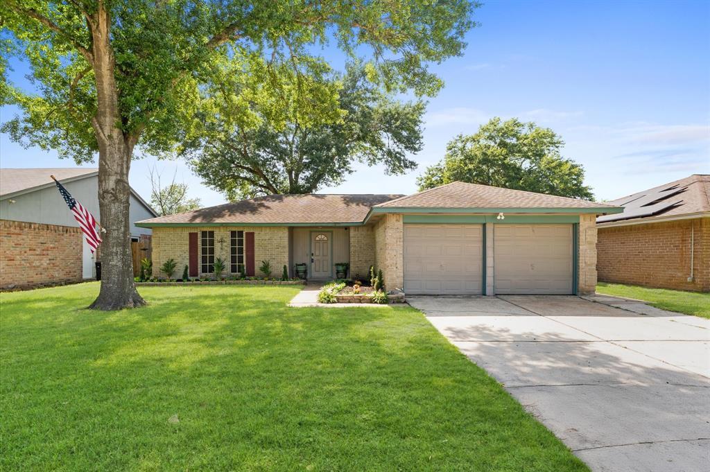 Primary Photo - 11227 Verlaine Dr