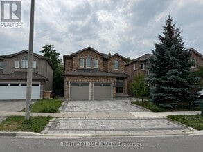 Building Photo - 57 Bayswater Ave