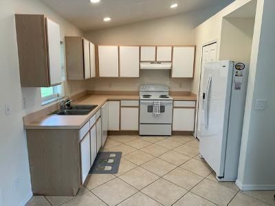 Foto del edificio - 5525 NW North Lundy Cir