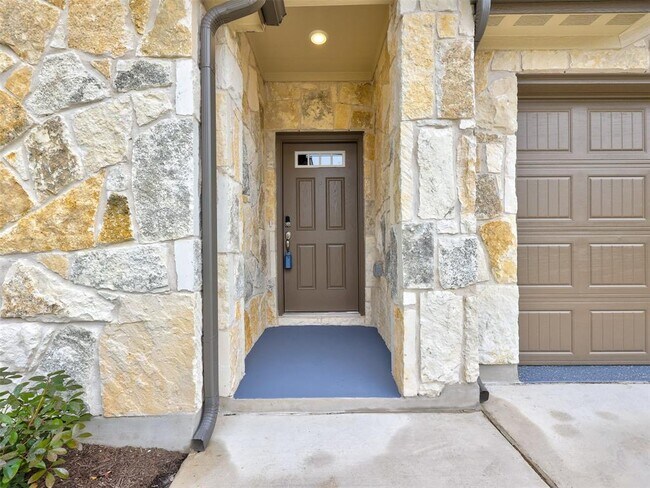 Foto del edificio - 108 Greenspire Ln