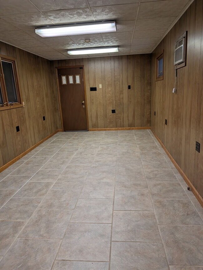 Foto del edificio - 6204 Brentwood Rd