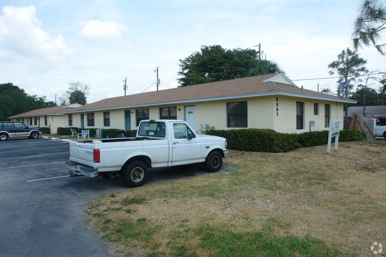 Building Photo - 8871 Burma Rd