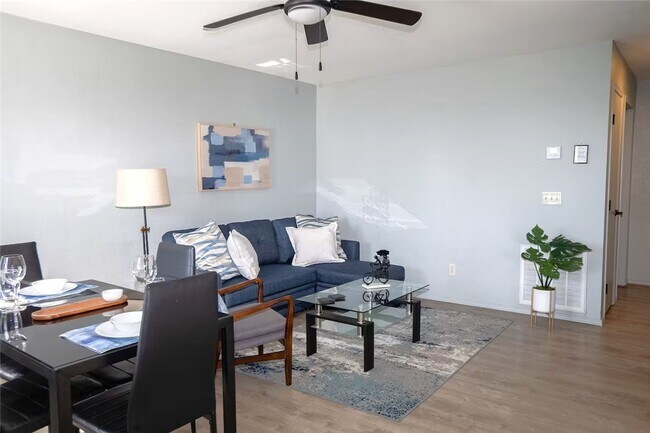 Foto del edificio - 502 SE B St