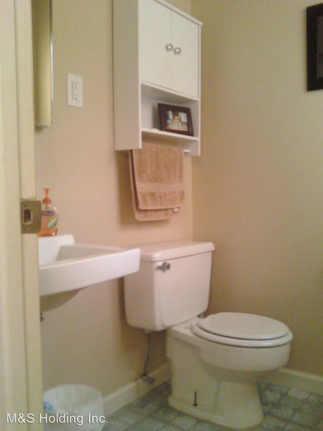 Foto del edificio - 3 br, 1.5 bath House - 160 Alexander Dr.
