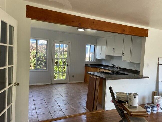 Foto del edificio - 1398 Curtis St