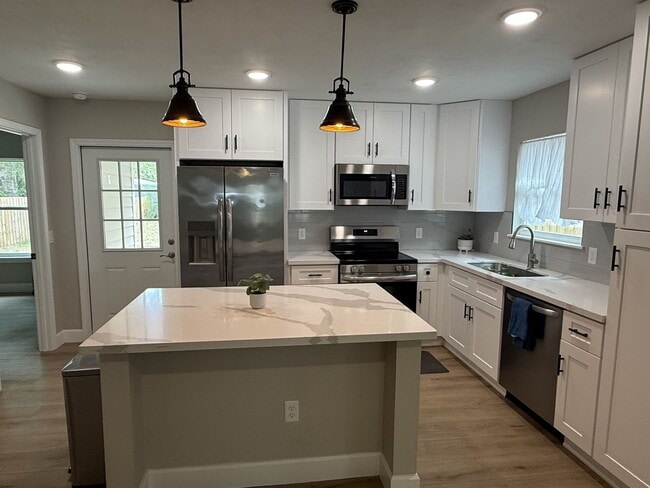 Foto del edificio - 3 Bedroom 2 Bath In Alachua