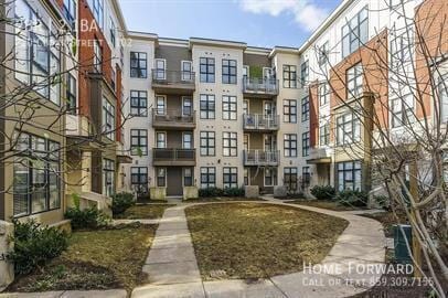 Building Photo - 220 Cedar St