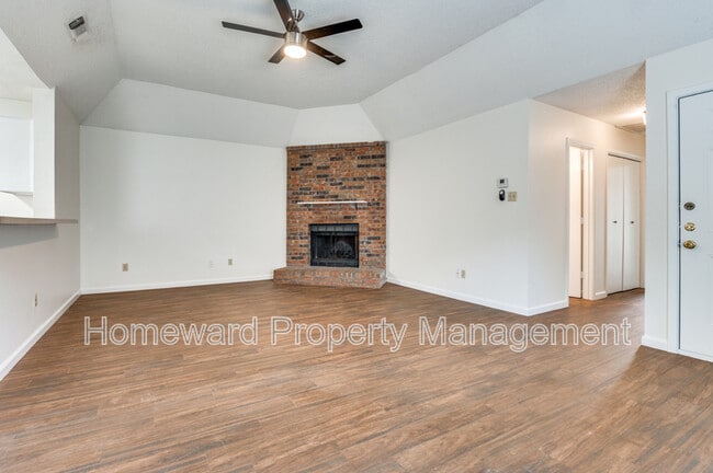 Photo - 234 S Pipeline Rd W House