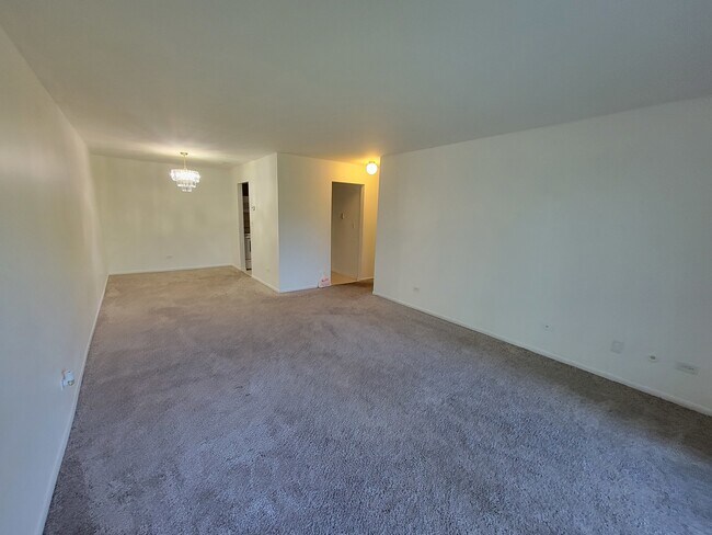 Foto del edificio - 1018 Castilian Ct