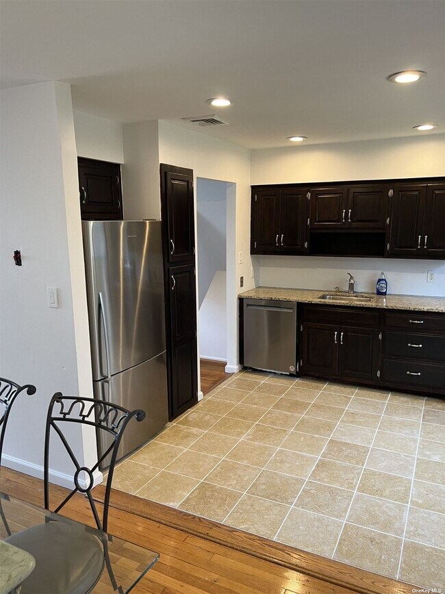 Foto del edificio - 61 Colony Ln