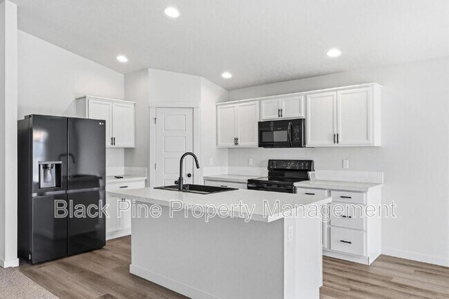 Building Photo - 7631 E Merganser Dr